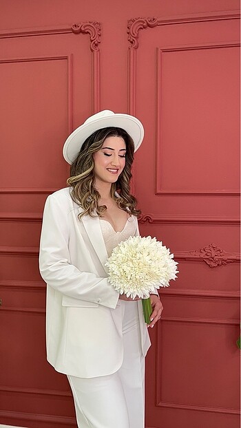 Gelin çiçeğim