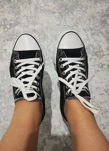 38 Beden Siyah converse