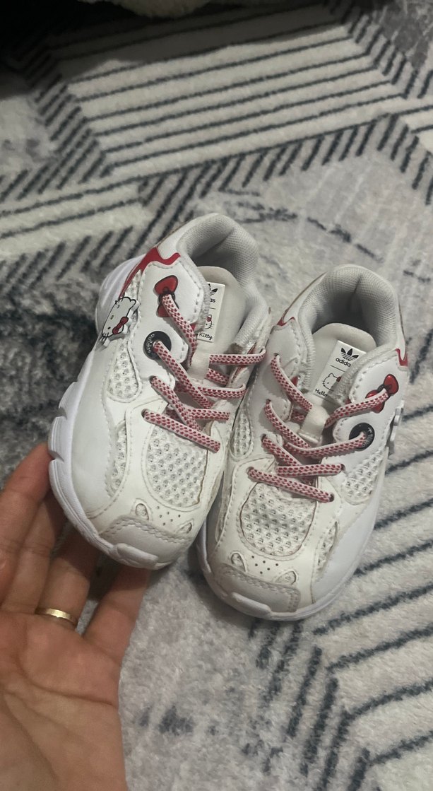 Hello Kitty Desenli Kız Çocuk Spor Ayakkabı - Görsel 4