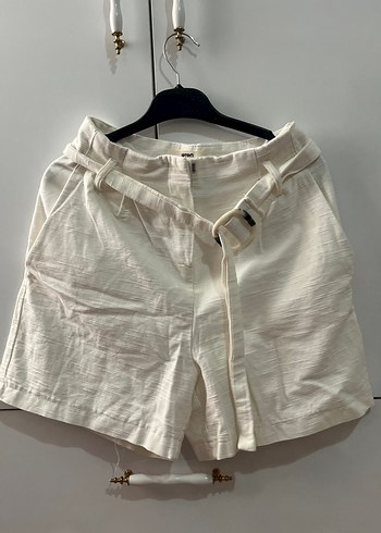Beyaz Kemerli Keten Mini Şort - Görsel 2