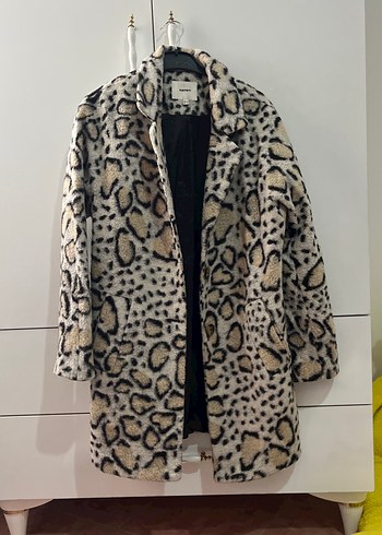 Gri Leopar Desenli Kadın Midi Peluş Mont - Görsel 3