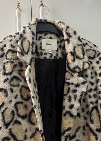 Gri Leopar Desenli Kadın Midi Peluş Mont - Görsel 4