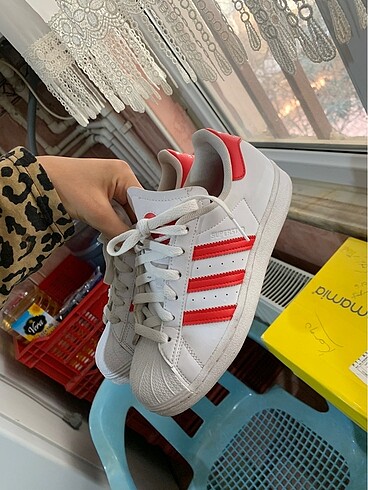 Adidas Süper star
