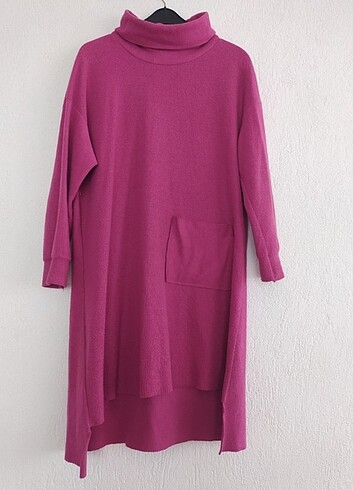 Pembe, önü kısa arkası uzun, cepli tunik