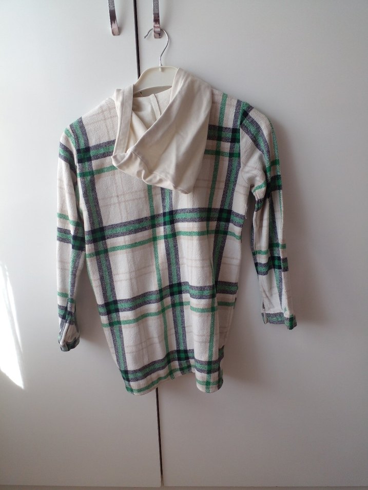 Uzun Kollu Düğmeli  Gömlek - Görsel 3