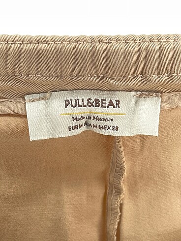 m Beden çeşitli Renk Pull and Bear Kumaş Pantolon %70 İndirimli.