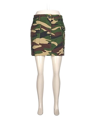Bershka Mini Etek %70 İndirimli.
