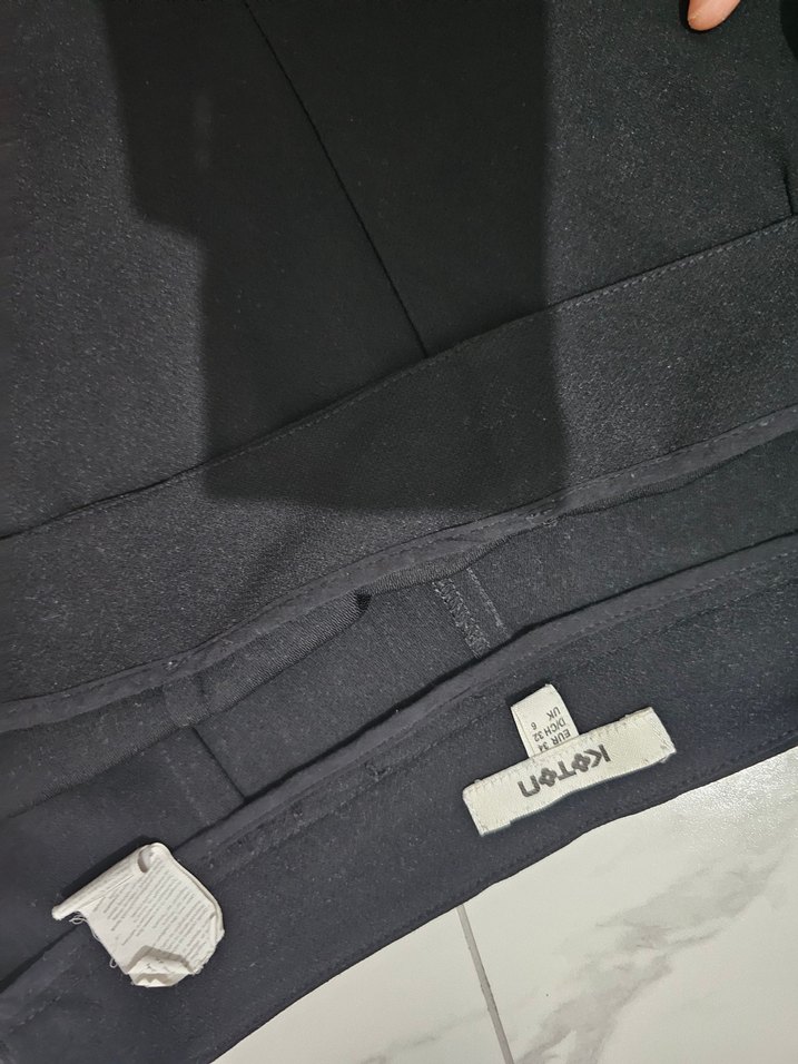 Kadın Siyah Midi Kumaş Pantolon - Görsel 3