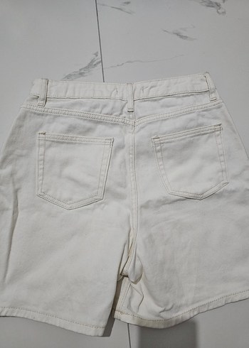 Kadın Beyaz Pamuklu Mini Kot Şort - Görsel 3