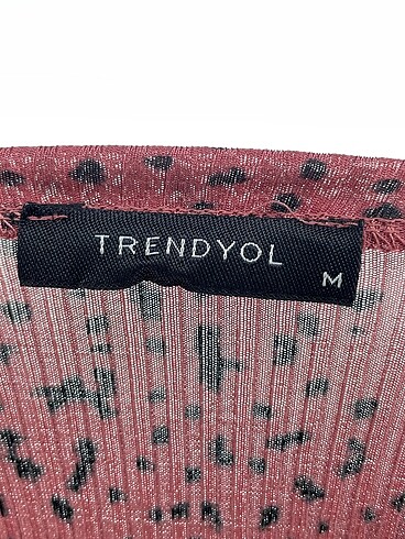 m Beden çeşitli Renk Trendyol & Milla Bluz %70 İndirimli.