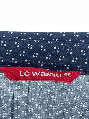 46 Beden çeşitli Renk LC Waikiki Gömlek %70 İndirimli.