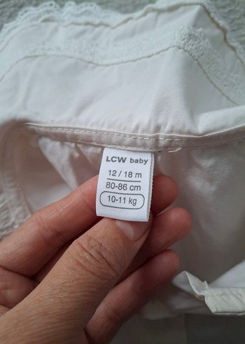 Düğmeli Beyaz Kız Çocuk Keten Gömlek - Görsel 4