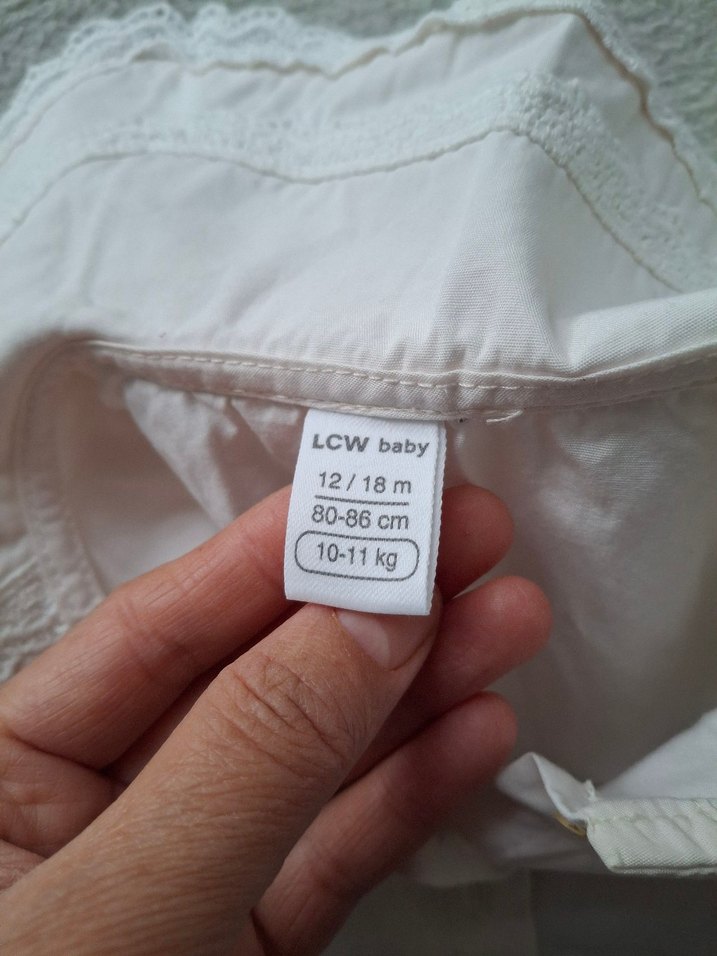 Düğmeli Beyaz Kız Çocuk Keten Gömlek - Görsel 4