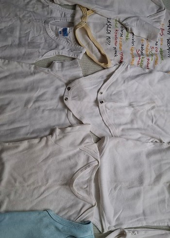 Beyaz Pamuklu Erkek Bebek Askılı Body - Görsel 4