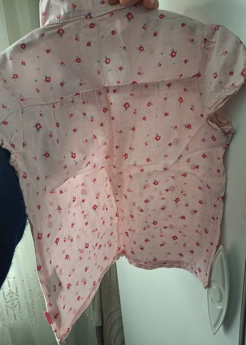 Kız Çocuk Pembe Çiçekli Kısa Kollu Gömlek - Görsel 3