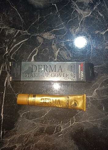 Derma Make up fondöten