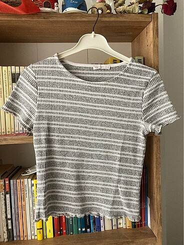 Crop T-shirt