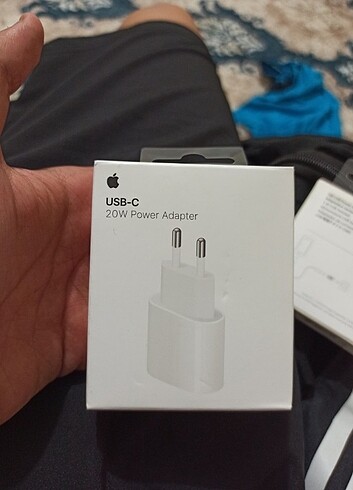apple power adapter 20w