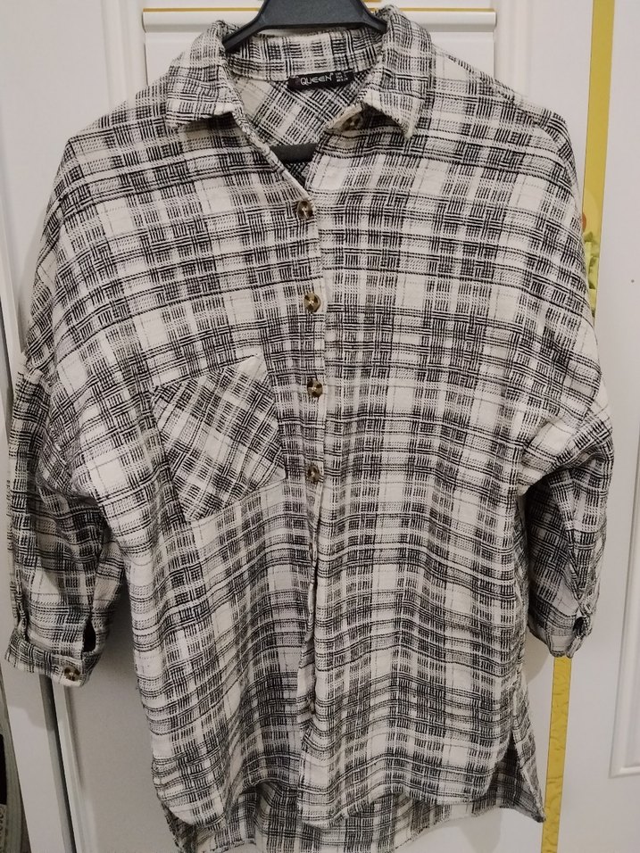 Gri Düğmeli Uzun Kollu Kadın Gömlek - Görsel 2