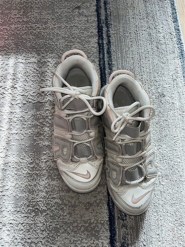 Nike Nike w air more uptempo