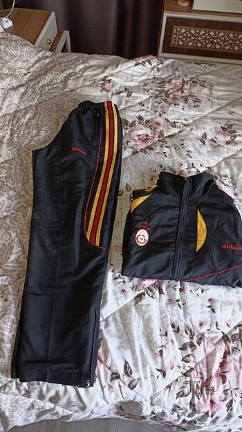 Eşofman takımı 