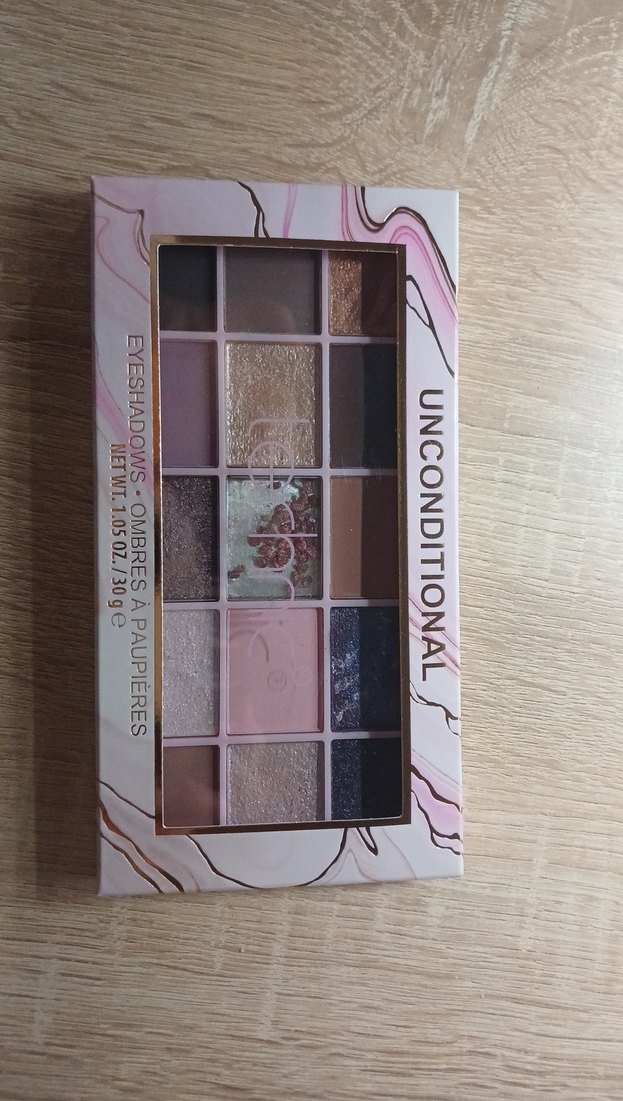 technic unconditional - huda beauty rose quartz far paleti - Görsel 3