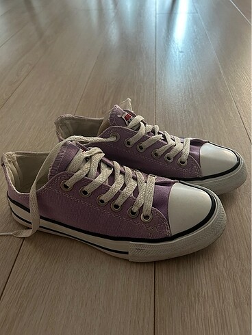 Converse ayakkabı