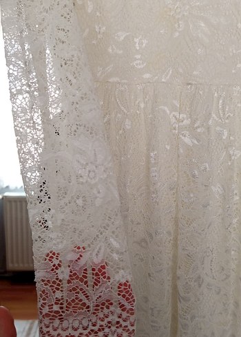 38 Beden beyaz Renk Dantel Detaylı midi boy elbise