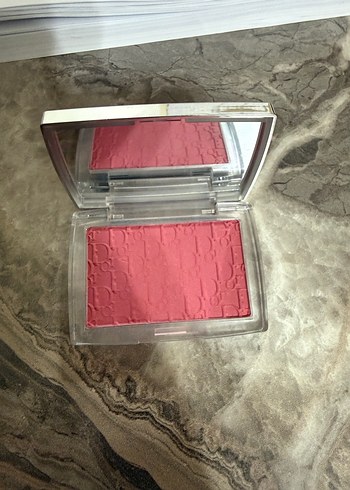 Dior Backstage Rosy Glow Allık - Pembe - Görsel 4