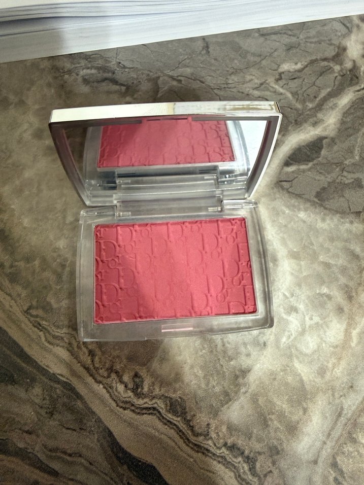 Dior Backstage Rosy Glow Allık - Pembe - Görsel 4