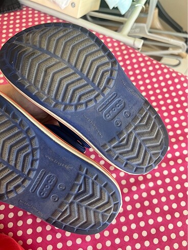 32 Beden Crocs terlik