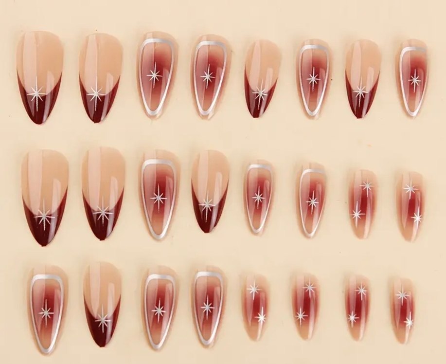 Bordo Yıldız Detaylı Tırnak Süslemeleri - Görsel 2