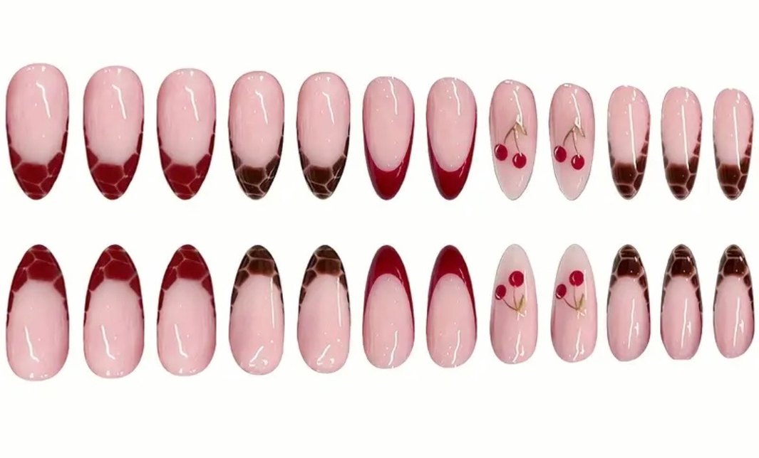 Bordo Fransız Uçlu ve Desenli Tırnak Süsleri - Görsel 3