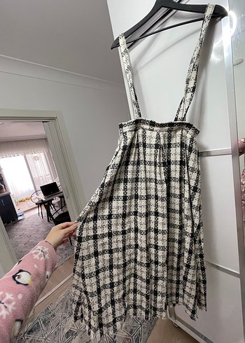 Bej Ekose Desenli Midi askılı Etek - Görsel 2