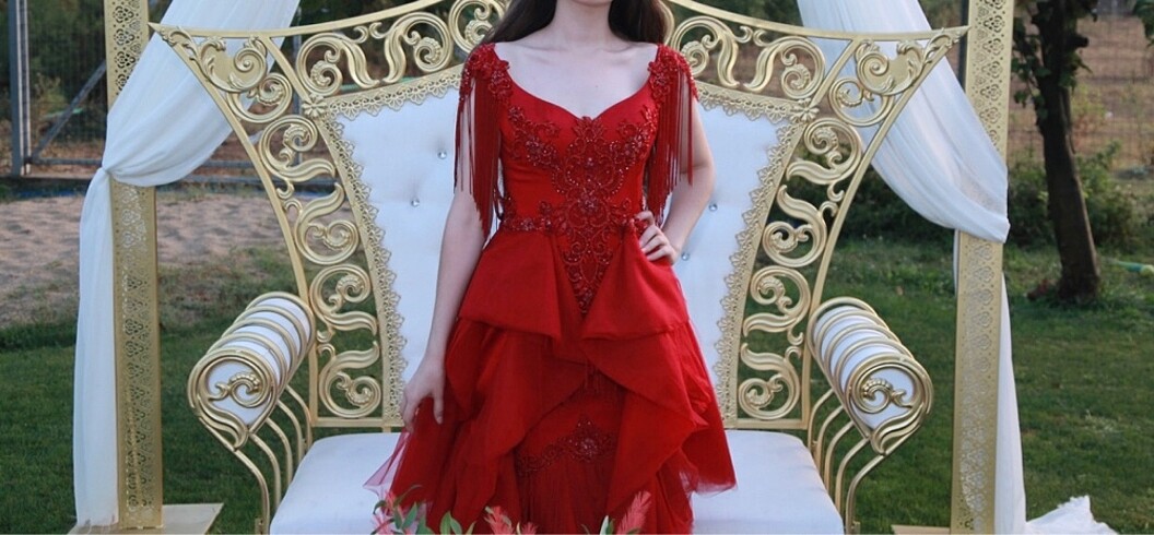 34 Beden kırmızı Renk Heva Bridal Uzun Kırmızı Kına Elbisesi