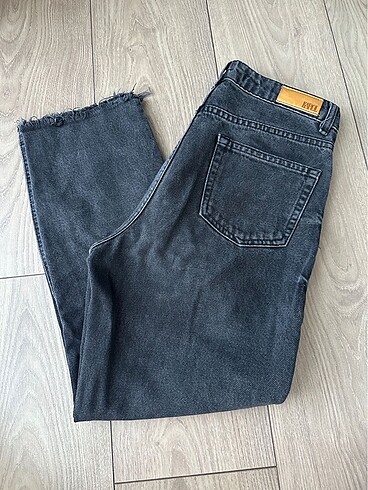 xs Beden Zara Straight Fit Siyah Jean