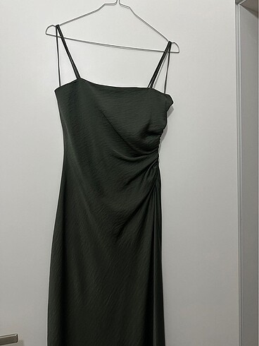 xs Beden Zara Saten Midi Elbise