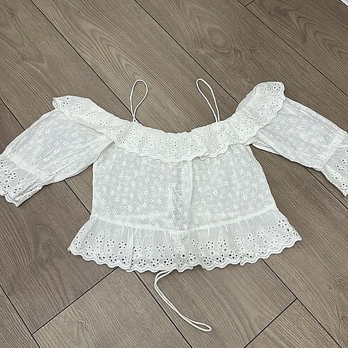 Zara fistolu ince askılı bluz