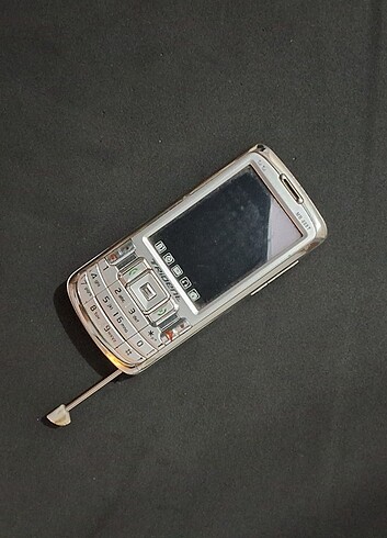 AnalogTV tuşlu telefon retro trident mb888t