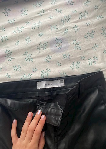 Siyah Deri Bershka pantolon - Görsel 2