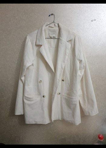 Düğmeli Beyaz Keten Kadın Blazer Ceket