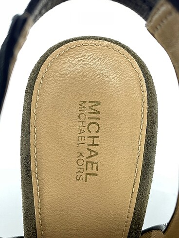 38 Beden çeşitli Renk Michael Kors Platform %70 İndirimli.