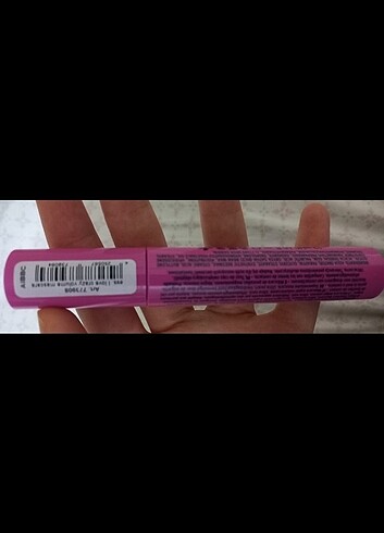  Beden Essence love extreme crazy volume maskara