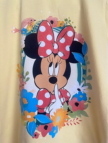 8 Yaş Beden Minnie Mouse Tshirt