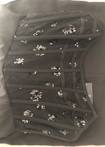 Boncuk İşlemeli Straplez Siyah Elbise - Görsel 3