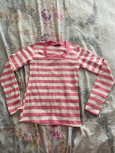 Pembe bluz