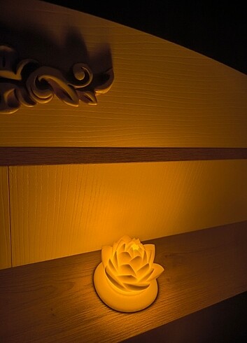 Beden Lotus Mumluk