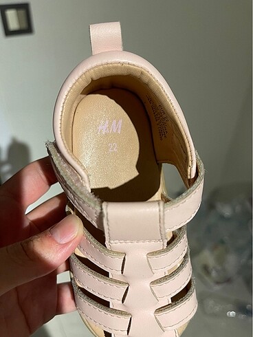 22 Beden H&M sandalet