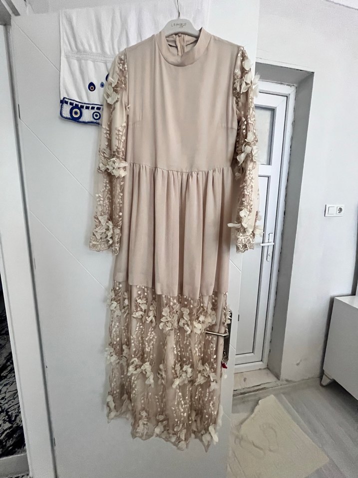 Bej Dantel Detaylı Bohem Uzun Elbise - Görsel 3