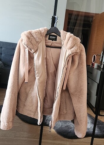 Peluş mont
